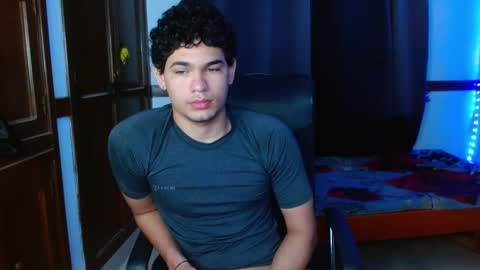 antonio felipe online show from December 5, 2025, 8:01 am