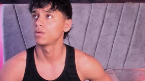 Snapshot of zyzz_1812 chatting on January 6, 2026, 4:43 pm zyzz_1812 online show from January 6, 2026, 4:43 pm