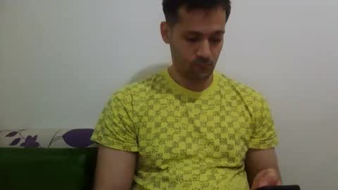 Snapshot of zzzzzzz41 chatting on April 7, 2026, 11:54 am zzzzzzz41 online show from April 7, 2026, 11:54 am