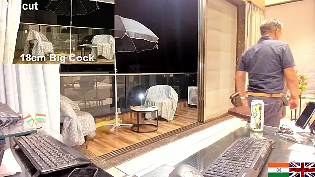 OnlineBossUK online show from February 28, 2025, 10:28 pm