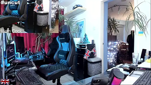 OnlineBossUK online show from October 12, 2025, 6:23 am