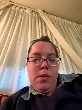 LacieStar online show from December 2, 2024, 10:01 pm