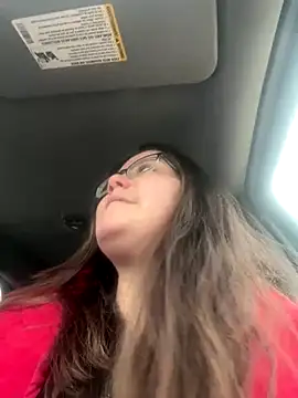 LacieStar online show from December 5, 2024, 6:22 pm