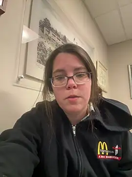 LacieStar online show from December 7, 2024, 5:59 am