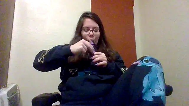 LacieStar online show from December 11, 2024, 9:55 pm