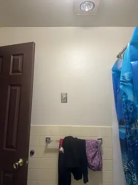 LacieStar online show from December 15, 2024, 7:53 pm