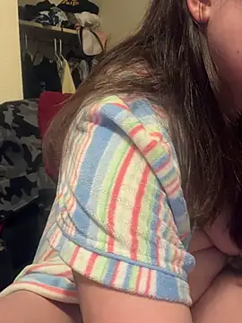 LacieStar online show from December 15, 2024, 10:58 pm