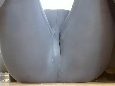 Squirtlady38 online show from January 24, 2025, 8:44 am