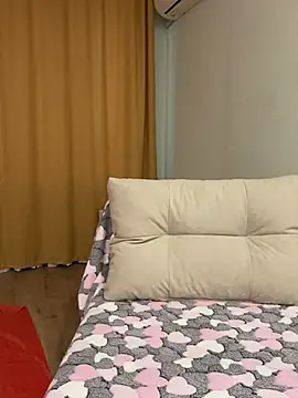 Snapshot of angelmommu chatting on February 28, 2026, 8:15 am angelmommu online show from February 28, 2026, 8:15 am