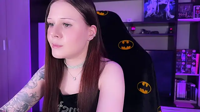 Snapshot of jasminevine chatting on February 3, 2026, 3:37 am jasminevine online show from February 3, 2026, 3:37 am