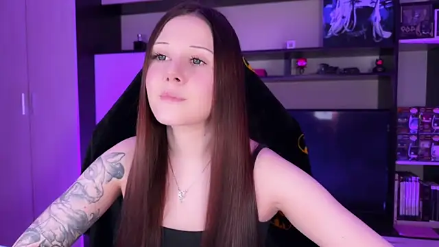 Snapshot of jasminevine chatting on February 25, 2026, 1:15 am jasminevine online show from February 25, 2026, 1:15 am