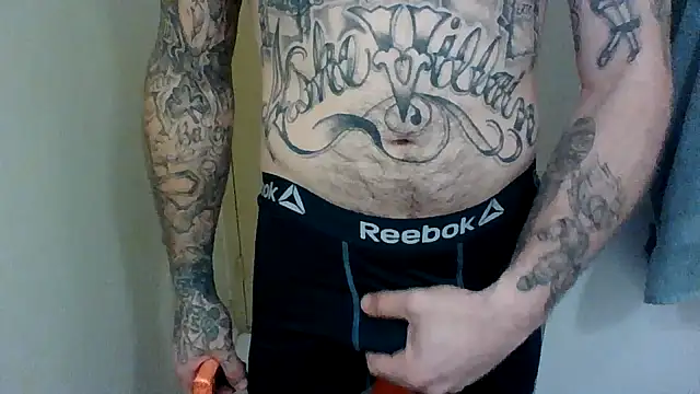 Snapshot of DADDY_KANE8--- chatting on January 2, 2025, 4:35 pm DADDY KANE8--- online show from January 2, 2025, 4:35 pm