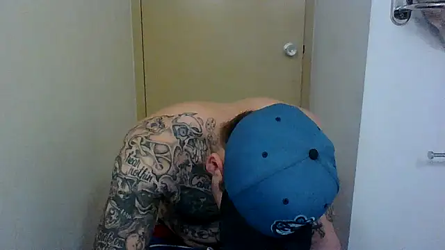 Snapshot of DADDY_KANE8--- chatting on January 10, 2025, 8:51 am DADDY KANE8--- online show from January 10, 2025, 8:51 am