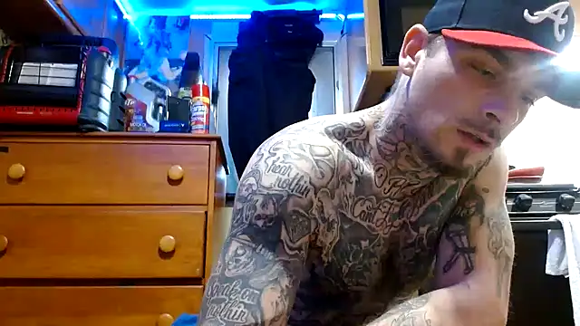 Snapshot of DADDY_KANE8--- chatting on January 17, 2025, 8:55 pm DADDY KANE8--- online show from January 17, 2025, 8:55 pm