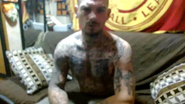 Snapshot of DADDY_KANE8--- chatting on January 24, 2025, 3:22 am DADDY KANE8--- online show from January 24, 2025, 3:22 am