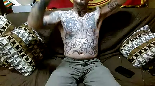 Snapshot of DADDY_KANE8--- chatting on January 24, 2025, 6:24 am DADDY KANE8--- online show from January 24, 2025, 6:24 am