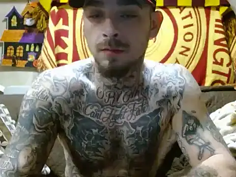 Snapshot of DADDY_KANE8--- chatting on February 1, 2025, 4:14 am DADDY KANE8--- online show from February 1, 2025, 4:14 am