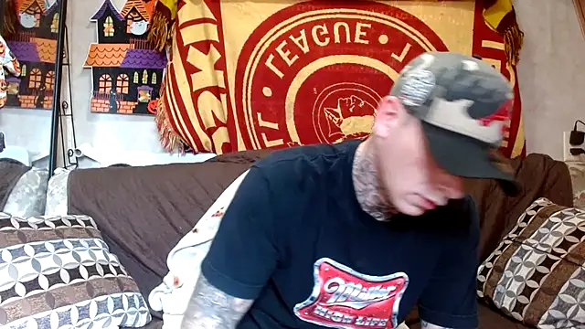 Snapshot of DADDY_KANE8--- chatting on February 2, 2025, 5:48 pm DADDY KANE8--- online show from February 2, 2025, 5:48 pm