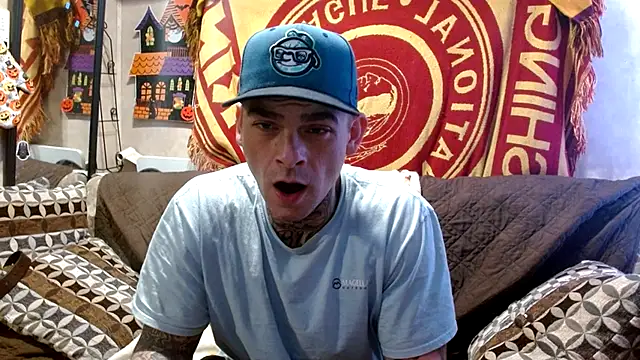 Snapshot of DADDY_KANE8--- chatting on February 4, 2025, 9:17 am DADDY KANE8--- online show from February 4, 2025, 9:17 am