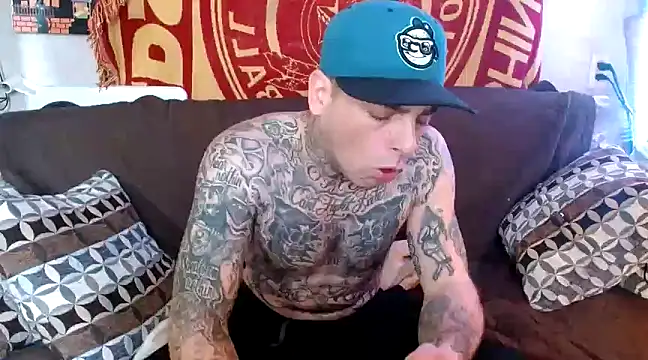 Snapshot of DADDY_KANE8--- chatting on February 4, 2025, 4:29 pm DADDY KANE8--- online show from February 4, 2025, 4:29 pm