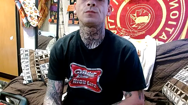 Snapshot of DADDY_KANE8--- chatting on February 4, 2025, 10:13 pm DADDY KANE8--- online show from February 4, 2025, 10:13 pm