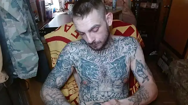 Snapshot of DADDY_KANE8--- chatting on March 19, 2025, 4:55 pm DADDY KANE8--- online show from March 19, 2025, 4:55 pm