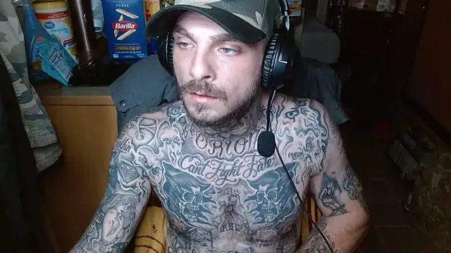 Snapshot of DADDY_KANE8--- chatting on March 23, 2025, 3:54 am DADDY KANE8--- online show from March 23, 2025, 3:54 am