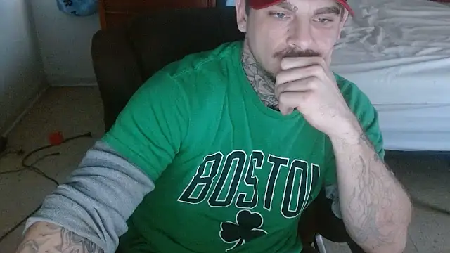 Snapshot of DADDY_KANE8--- chatting on January 6, 2026, 8:34 pm DADDY KANE8--- online show from January 6, 2026, 8:34 pm