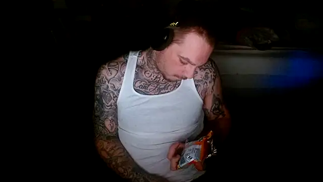 Snapshot of DADDY_KANE8--- chatting on February 13, 2026, 6:20 am DADDY KANE8--- online show from February 13, 2026, 6:20 am