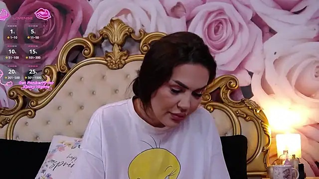 HessaHessy online show from July 20, 2026, 4:09 pm