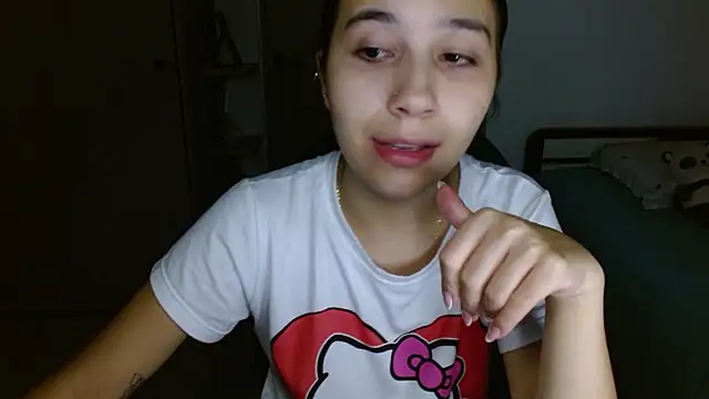 mia  lopez  online show from February 27, 2026, 3:28 am