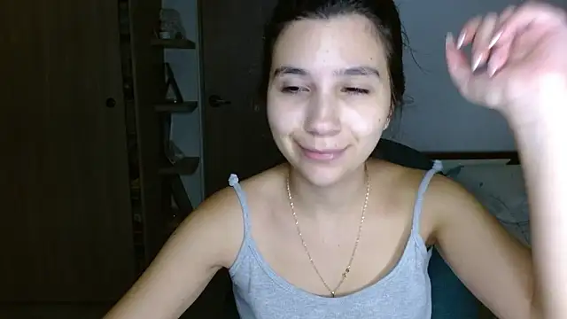 mia  lopez  online show from March 7, 2026, 5:48 am