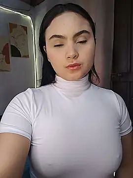 Snapshot of Samy-Candy chatting on December 6, 2024, 3:44 pm Samy-Candy online show from December 6, 2024, 3:44 pm