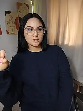 Snapshot of Samy-Candy chatting on January 20, 2025, 6:43 pm Samy-Candy online show from January 20, 2025, 6:43 pm