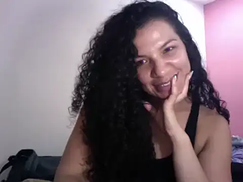 Snapshot of gatubelahot chatting on February 9, 2025, 4:04 am gatubelahot online show from February 9, 2025, 4:04 am