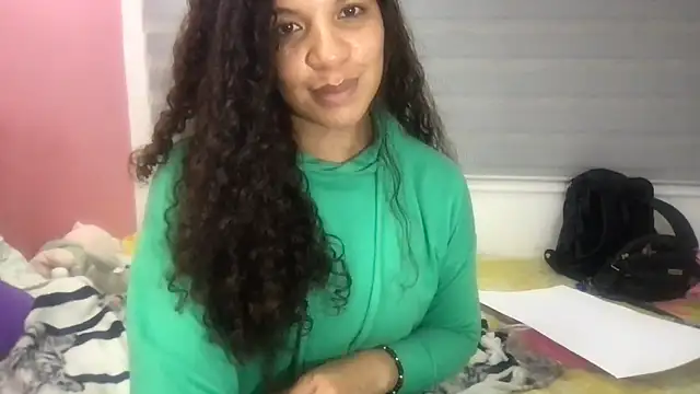 Snapshot of gatubelahot chatting on September 15, 2025, 4:23 am gatubelahot online show from September 15, 2025, 4:23 am