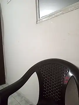 Snapshot of dayan_and_jonny chatting on October 29, 2025, 12:57 am dayan and jonny online show from October 29, 2025, 12:57 am