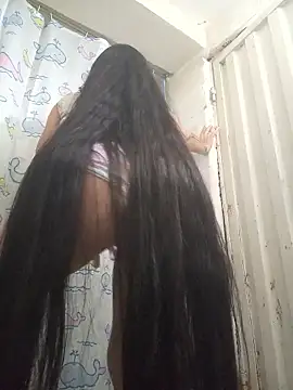 Snapshot of dayan_and_jonny chatting on January 13, 2026, 5:40 pm dayan and jonny online show from January 13, 2026, 5:40 pm