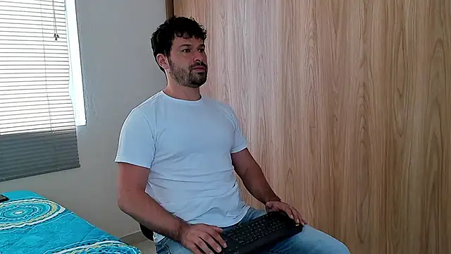 alexman fuck online show from March 26, 2026, 6:02 pm