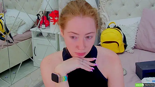 Snapshot of TinaBrook chatting on September 24, 2025, 3:32 am TinaBrook online show from September 24, 2025, 3:32 am