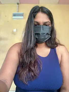 Snapshot of Black_Beauty997 chatting on March 17, 2025, 5:45 am Black Beauty997 online show from March 17, 2025, 5:45 am