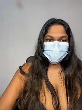 Snapshot of Black_Beauty997 chatting on February 6, 2026, 7:28 pm Black Beauty997 online show from February 6, 2026, 7:28 pm