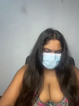 Snapshot of Black_Beauty997 chatting on February 7, 2026, 6:44 pm Black Beauty997 online show from February 7, 2026, 6:44 pm