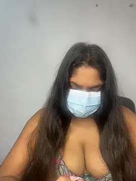 Snapshot of Black_Beauty997 chatting on February 10, 2026, 5:50 pm Black Beauty997 online show from February 10, 2026, 5:50 pm