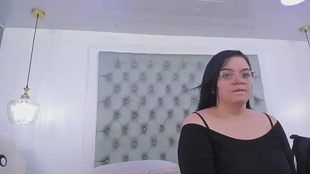 Snapshot of anette_cooper chatting on January 13, 2026, 3:23 am anette cooper online show from January 13, 2026, 3:23 am