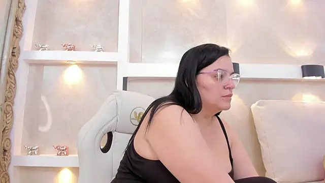 Snapshot of anette_cooper chatting on January 14, 2026, 3:45 am anette cooper online show from January 14, 2026, 3:45 am