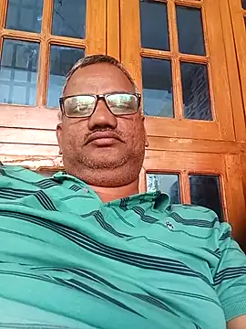 Snapshot of StarPacifist6 chatting on March 5, 2025, 4:34 am StarPacifist6 online show from March 5, 2025, 4:34 am