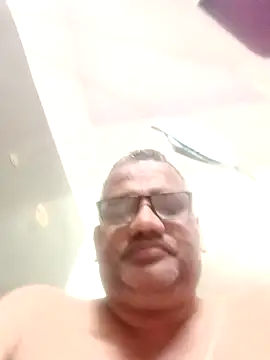 Snapshot of StarPacifist6 chatting on March 5, 2025, 4:13 pm StarPacifist6 online show from March 5, 2025, 4:13 pm