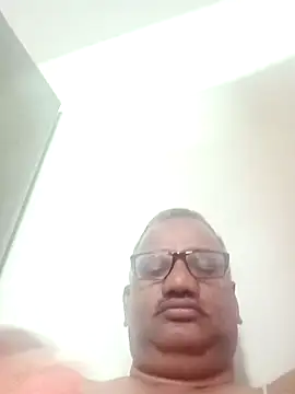 Snapshot of StarPacifist6 chatting on March 8, 2025, 3:24 pm StarPacifist6 online show from March 8, 2025, 3:24 pm