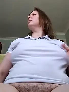 Snapshot of xxSexyBushLinnxx chatting on March 10, 2026, 2:44 pm xxSexyBushLinnxx online show from March 10, 2026, 2:44 pm